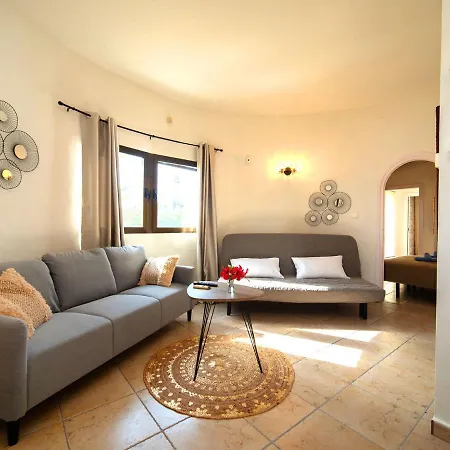 Ferienhaus Leon By Interhome Calp