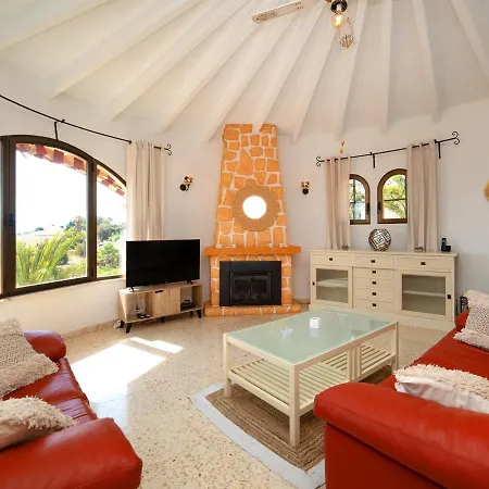 Leon By Interhome Ferienhaus Calp