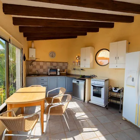 Ferienhaus Leon By Interhome