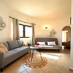 Tatil Evi Leon By Interhome Calp